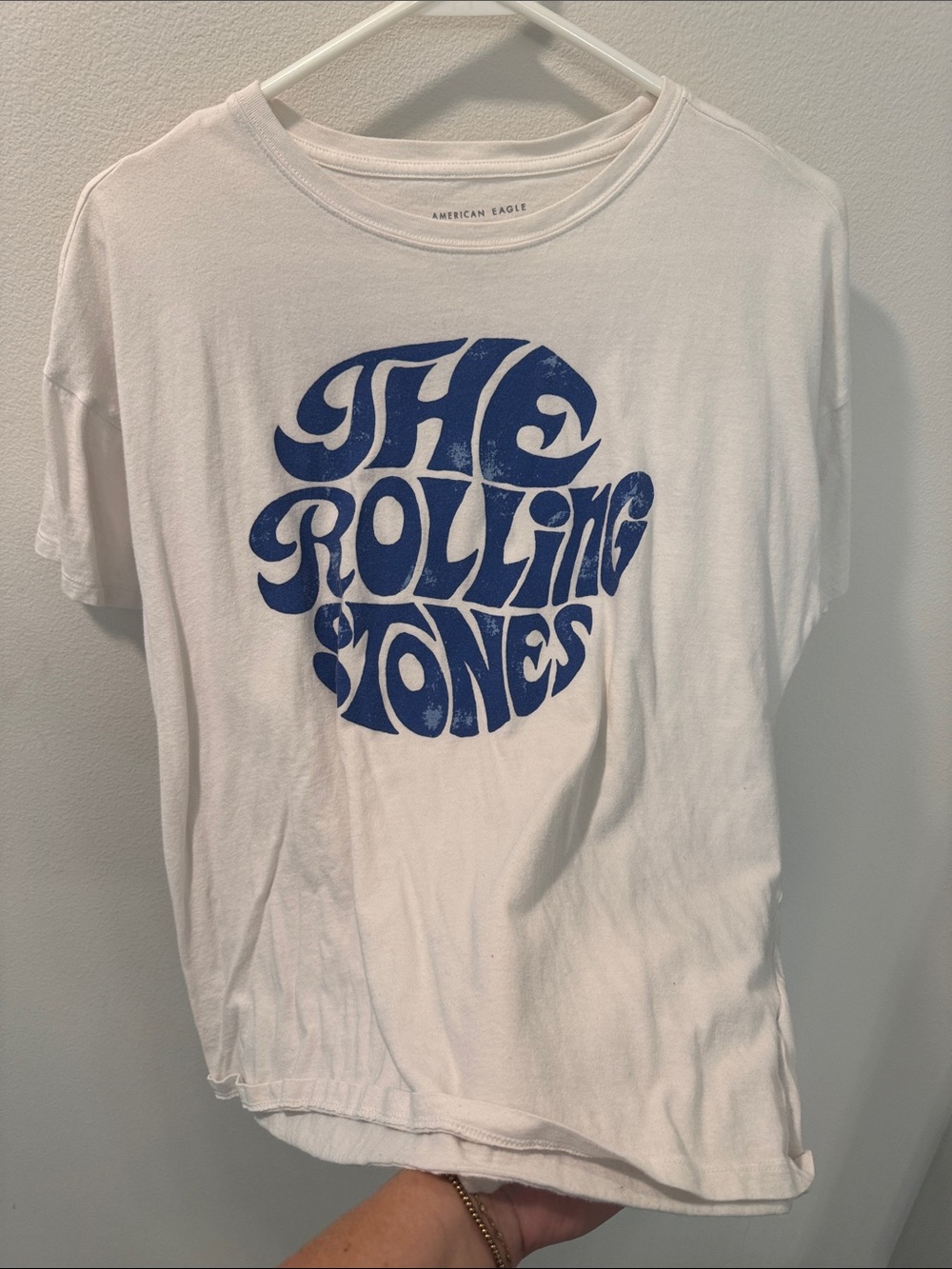 American Eagle White Graphic Band Tee with Navy Print